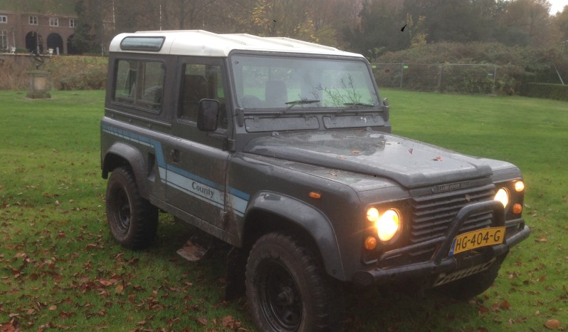 *VERKOCHT* Land Rover 90 2,5l benzine uit 1986