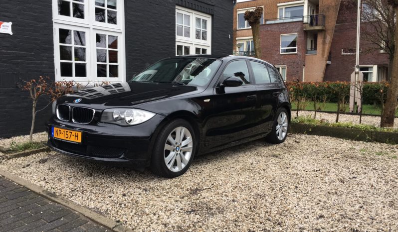 *Verkocht* BMW 116i, 5 deurs, Zwart 12-2007