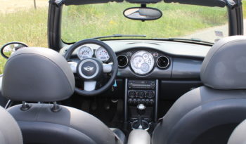 *Verkocht* MINI Cooper Cabrio uit 2005 met 163800 km Pepper White full