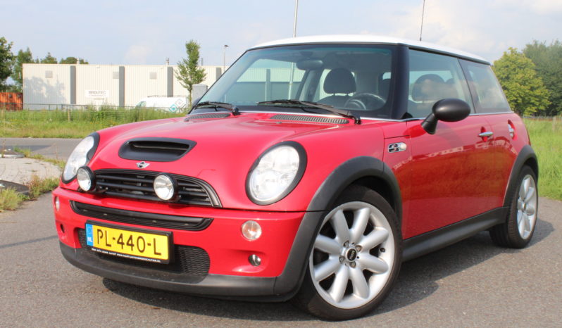 *Verkocht* MINI Cooper S uit 2003 163 PK 147.xxx km, APK 03-2019