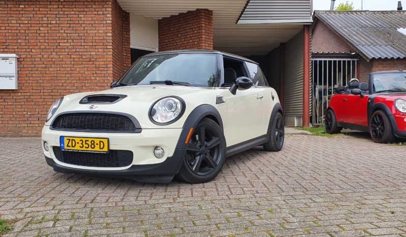 *verkocht* Mini Cooper S, 2007 met 162.xxx km. APK 10-2020