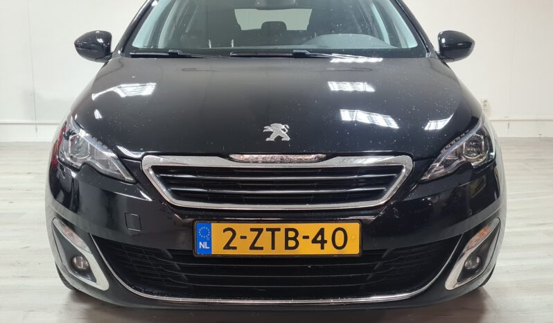 *verkocht* Peugeot 308 1.2 PureTech Premium | 130 pk | 2015 | NAP | Automaat | Pano | full
