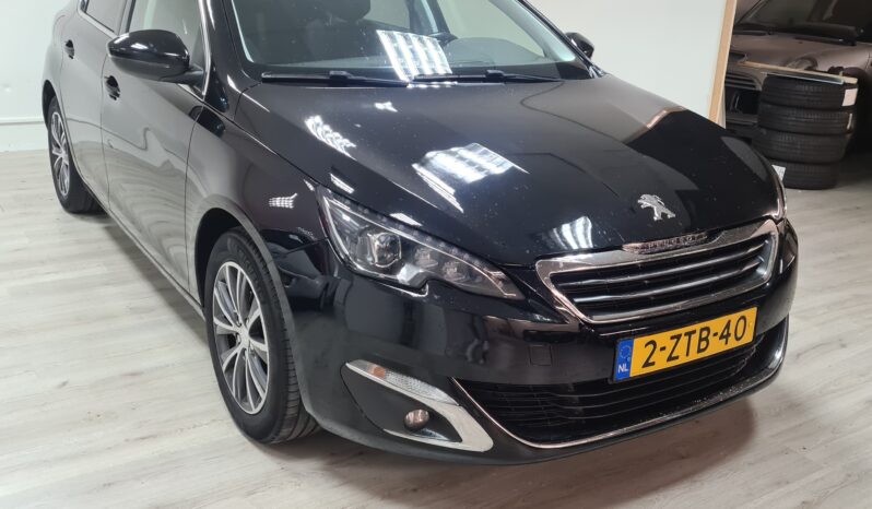 *verkocht* Peugeot 308 1.2 PureTech Premium | 130 pk | 2015 | NAP | Automaat | Pano | full