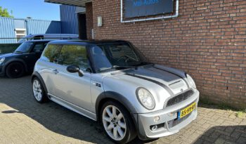 *verkocht* Mini Cooper 1.6 16v met Works kit 125 PK | 2002 | APK 11-2024 | S Look | full