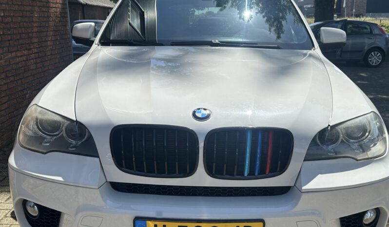 *Verkocht* BMW X5 xDrive 35i High Executive | 2011 | 03-25 APK | 7 persoons | Pano | 176954 km | full