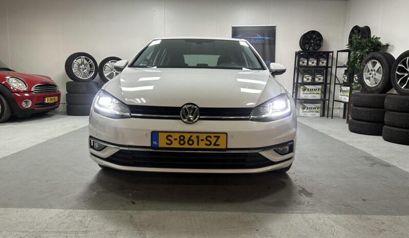 Volkswagen Golf 1.5 TSI Highline Buss R | Automaat | 2019 | 158 dkm | full