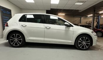 Volkswagen Golf 1.5 TSI Highline Buss R | Automaat | 2019 | 158 dkm | full