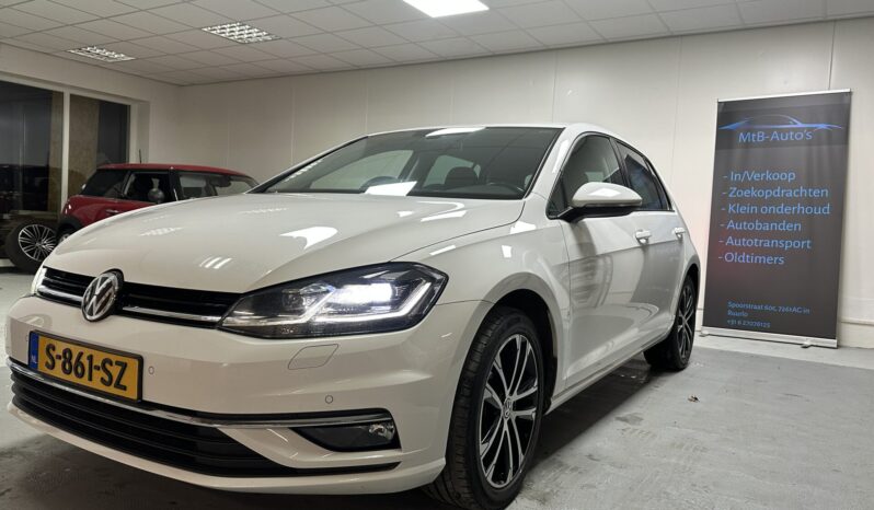 Volkswagen Golf 1.5 TSI Highline Buss R | Automaat | 2019 | 158 dkm |