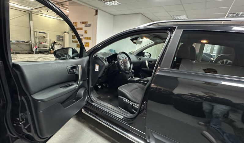 Nissan Qashqai 2.0 Connect Edition full