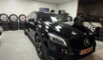 Mercedes-Benz GLA-klasse 200 Ambition Automaat 2015 full