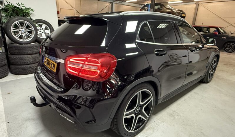 Mercedes-Benz GLA-klasse 200 Ambition Automaat 2015 full