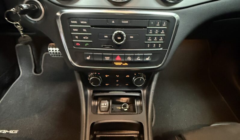 Mercedes-Benz GLA-klasse 200 Ambition Automaat 2015 full