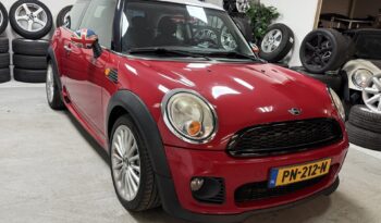 Mini 1.6 Cooper JCW uitvoering! full
