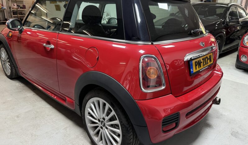 Mini 1.6 Cooper JCW uitvoering! full