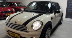 Mini Mini 1.6 Cooper D | Loune Interieur | Navigatie | Stoelverwarming |